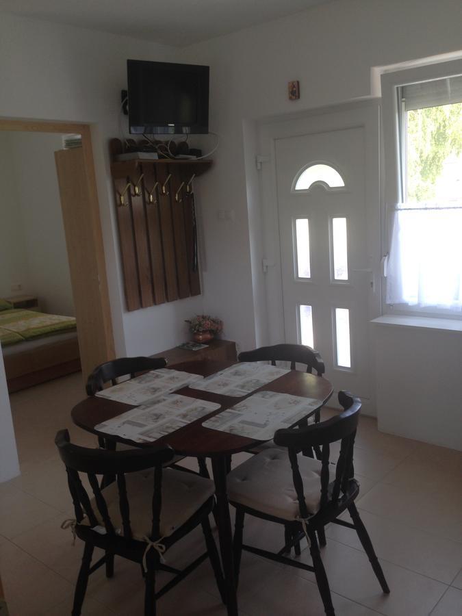 Dodo Apartman Zalakaros Esterno foto